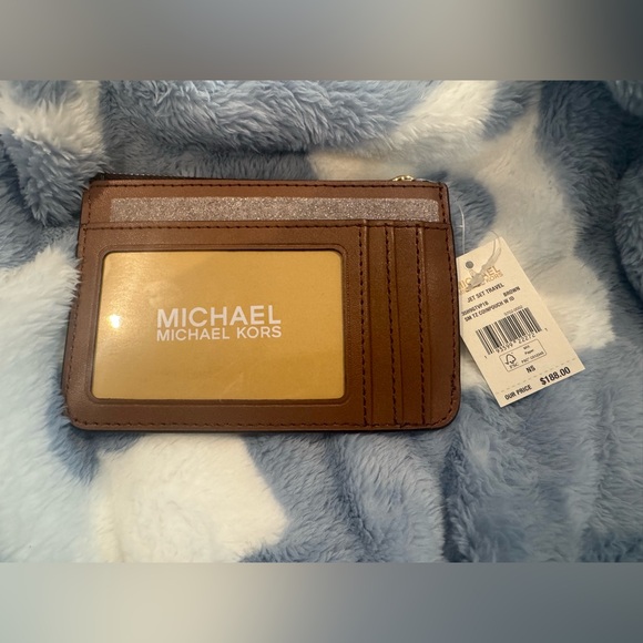 Michael Kors Jet Set Monogram Card Holder - Picture 2 of 3